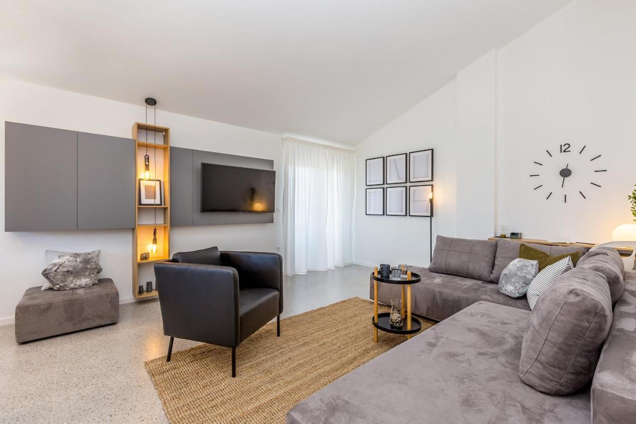 Apartment Laurus Salatic Экстерьер фото