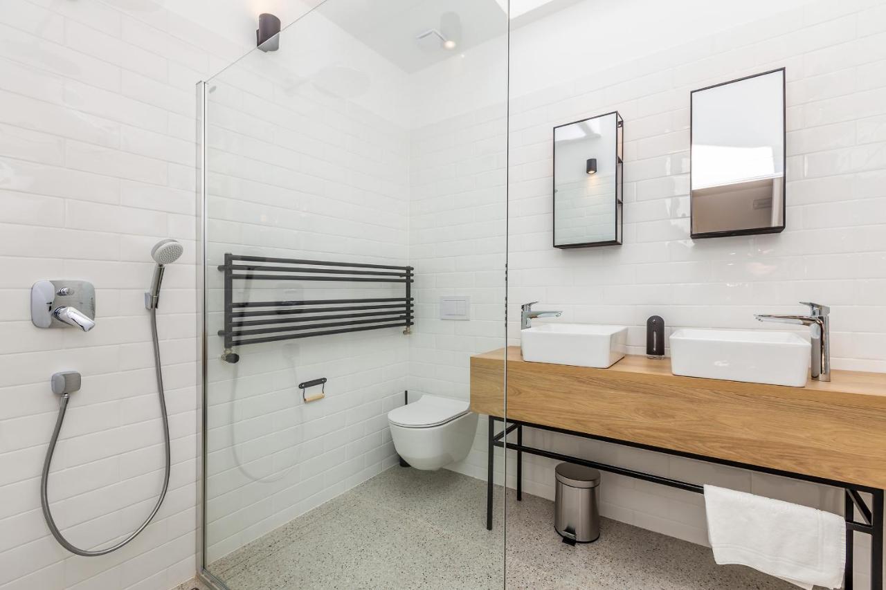 Apartment Laurus Salatic Экстерьер фото